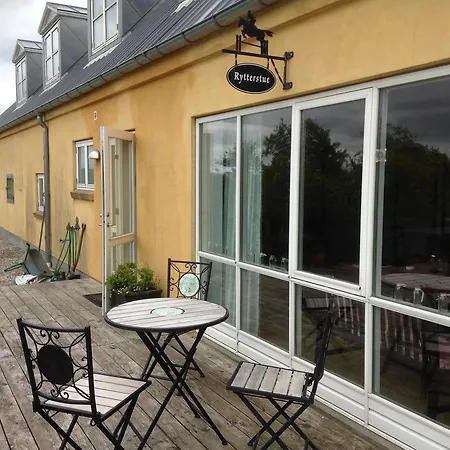 Mollegaardens Bed and Breakfast